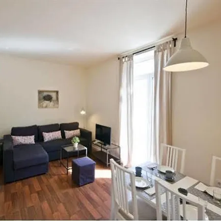 Murallas De Apartament Sewilla